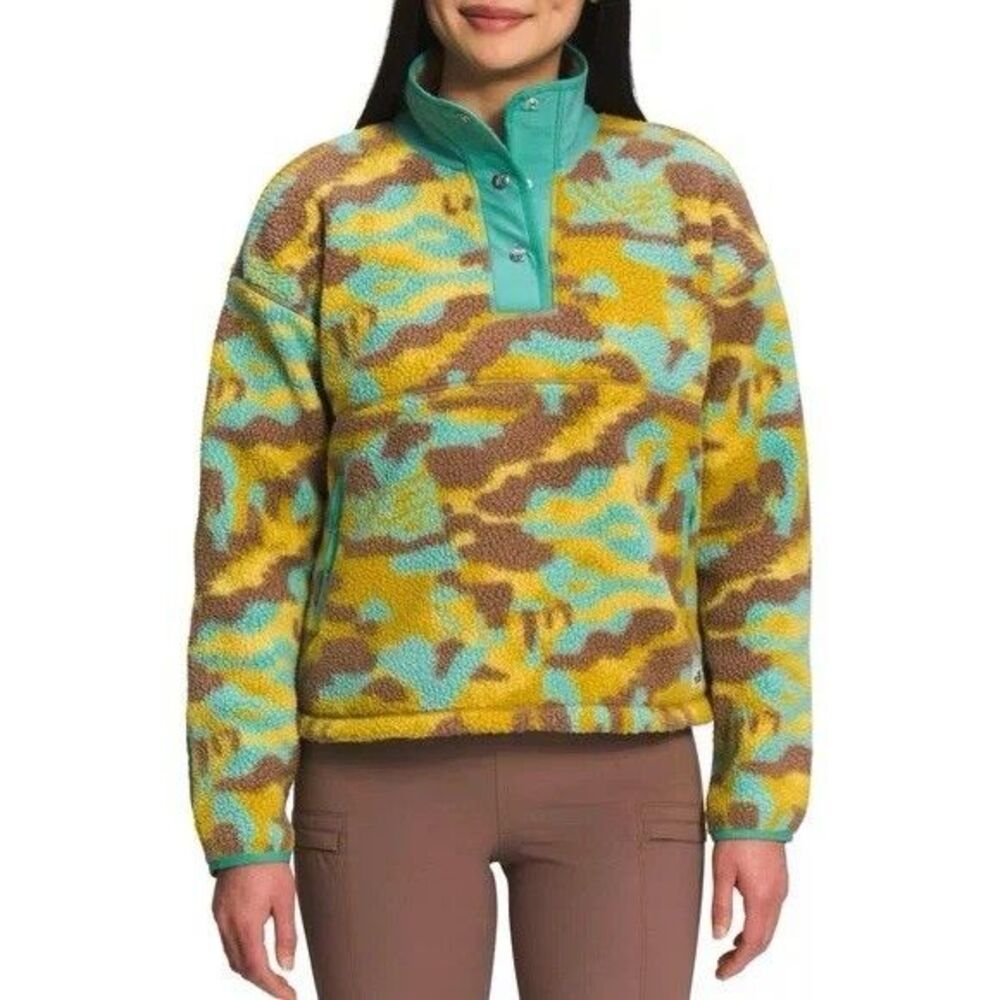 NEW The North Face Womens Small Cragmont 1/4 Snap Fleece Pullover Wasabi Camo